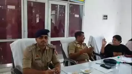 नौगावां सादात: तहसील पर संपूर्ण समाधान दिवस का आयोजन, अधिकारियों ने सुनीं समस्याएं
