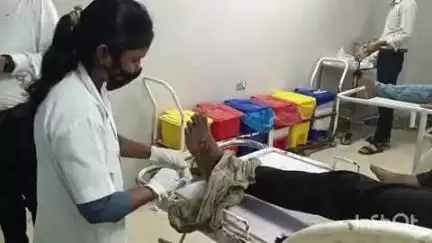 आरा: बस स्टैंड स्थित निजी फैक्ट्री में काम कर रहा मजदूर मशीन की चपेट में आने से हुआ घायल, सदर अस्पताल में कराया गया भर्ती