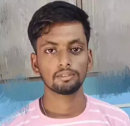 হিঙ্গলগঞ্জ: দুর্ঘটনার অভিযোগে এক যুবককে গ্রেপ্তার করে হিঙ্গলগঞ্জ থানা থেকে বসিরহাট মহাকুমা আদালতে পাঠাল হিঙ্গলগঞ্জ থানার পুলিশ