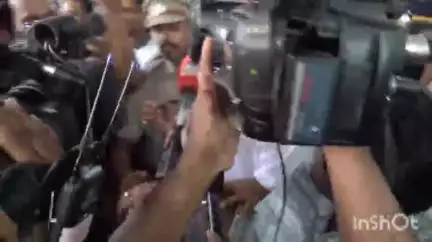 കണയന്നൂർ: ഭാരതാംബ വിഷയത്തിൽ സംസ്ഥാന സർക്കാരിന് എന്തോ മറക്കാനുണ്ടെന്ന് കേന്ദ്രമന്ത്രി സുരേഷ് ഗോപി കലൂരിൽ പറഞ്ഞു