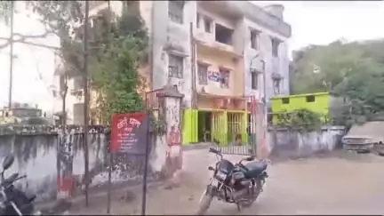 सहार: दुलमचक गांव के समीप अपराधियों ने हथियार के बल पर बाइक लूटी, पुलिस ने प्राथमिक दर्ज कर जांच व बाइक बरामदगी में जुटी