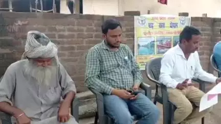 अमरिया: तहसील अमरिया के गांव भरा पचपेड़ा में बाढ़ राहत चौपाल का आयोजन किया गया