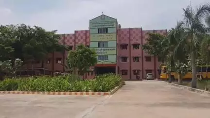 கண்டச்சிபுரம்: கொல்லூர் பகுதியில்  தனியார் கல்லூரியின் மாடியில் இருந்து மாணவி குதித்து தற்கொலை; விழுப்புரம் கூடுதல் காவல் கண்காணிப்பாளர் கல்லூரியில் விசாரணை