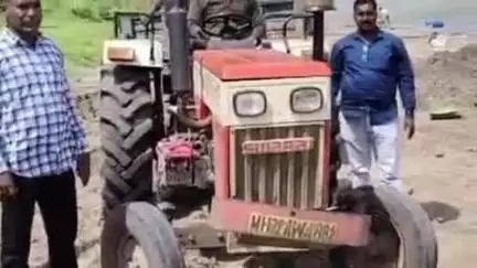 गंगाखेड: मसला शिवारात अवैध वाळू वाहतुकीच्या वाहनावर स्थानिक गुन्हे शाखेच्या पथकाची कारवाई, ५ लाख ७ हजार रुपयांचा मुद्देमाल जप्त