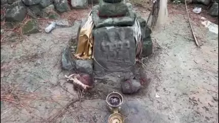 पधर: फोरलेन की जद में आए देव श्री टूहंकुपाल मंदिर पिपली के निर्माण को लेकर ग्रामीणों ने उठाई आवाज