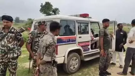 झाझा: बलियो के समीप सिमरा घाट पर उलाई नदी में 15 फीट गहरे गड्ढे में 18 वर्षीय युवती की डूबने से हुई मौत