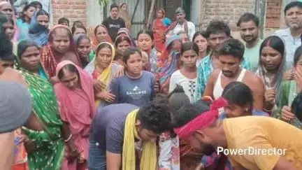 सारवां: पीछी डहुवा निवासी व्यक्ति की सड़क दुर्घटना में मौत, पोस्टमार्टम के बाद शव पैतृक गांव पहुंचा