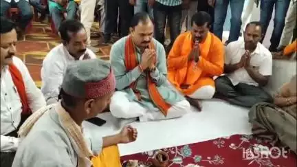 चिरमिरी - मनेंद्रगढ़ साजा पहाड़ सड़क चौड़ीकरण कार्य का भूमिपूजन, 4056.64 लाख की लागत से बनेगी 17.40 किमी सड़क