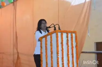 फिरोज़ाबाद: फिरोजाबाद पुलिस लाइन में उप्र शासन की सचिव संयुक्ता समद्दार की मौजूदगी में भव्य योग दिवस सम्पन्न