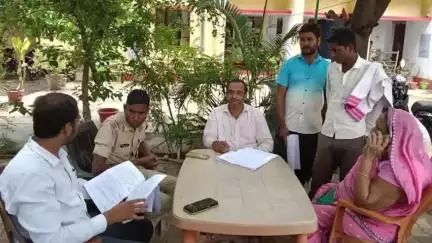 संदेश: भोजपुर में हर शनिवार को भूमि विवाद के निपटारे के लिए सभी थानों में लग रहा जनता दरबार, पुलिस अधीक्षक राज की पहल की सराहना