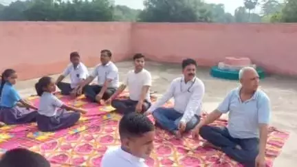 अमरपुर: अमरपुर में धूमधाम से मनाया गया अंतर्राष्ट्रीय योग दिवस, बीडीओ प्रतीक राज सहित कई गणमान्य लोग हुए शामिल