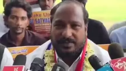 ఖైరతాబాద్: బీసీల పట్ల వివక్ష చూపుతున్న కేంద్ర,రాష్ట్ర ప్రభుత్వాలు : ఓయూలో బిజీ సంక్షేమ సంఘం జాతీయ అధ్యక్షులు జాజుల శ్రీనివాస్ గౌడ్