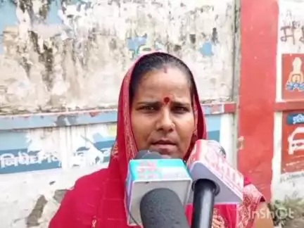 बरेली: फतेहगंज पश्चिमी थाना क्षेत्र के सतुइया की रहने वाली महिला के बेटे को दबंगों ने घर में बंधक बनाकर बेरहमी से पीटा