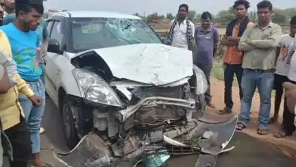बोडला: ग्राम महली में तेज रफ्तार बाइक और कार की आपस में हुई जबरदस्त टक्कर, बाइक सवार गंभीर रूप से घायल