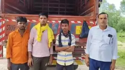 पयागपुर: पडरी गांव में 65 वर्षीय अधेड़ ने शीशम के पेड़ में फंदा लगाकर की आत्महत्या, हुई मौत