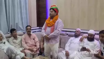 पटियाली: समाजवादी पार्टी के अल्पसंख्यक सभा के नवनियुक्त प्रदेश उपाध्यक्ष का पटियाली में हुआ भव्य स्वागत