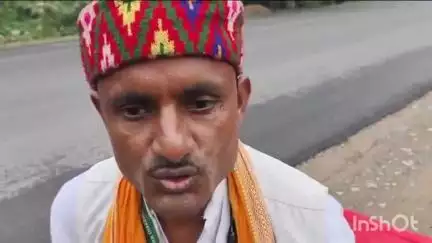 डुमरांव: मठिला में दिव्यांग संघ जिलाध्यक्ष ने पेंशन वृद्धि को बताया अधूरा फैसला, ₹3000 की मांग पर मिले केवल ₹1100
