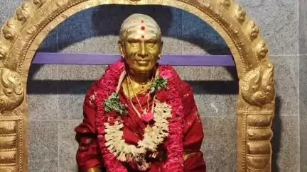 திருப்பத்தூர்: வெளியாரி கிராமத்தில் தாய்க்கு கோவில்   வருடாபிஷேகம் செய்த மகன்கள்! நெகிழ்ச்சி சம்பவம்!