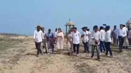 ଗୋପାଳପୁର: ଗୋପାଳପୁର ଗଣ ଦୁଷ୍କର୍ମ ଘଟଣା, ଘଟଣା ସ୍ଥଳରେ ପହଞ୍ଚି ଅନୁଧ୍ୟାନ କଲା କଂଗ୍ରେସର ଫ୍ଯାକ୍ଟ ଫାଇଣ୍ଡିଂ ଟିମ୍