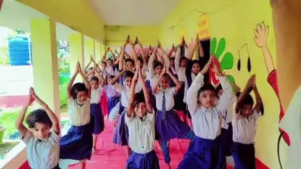 कस्बा: कस्बा प्रखंड में विभिन्न स्कूलों और स्वास्थ्य केंद्रों में योग दिवस मनाया गया