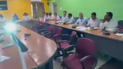 औरंगाबाद: समाहरणालय के सभाकक्ष में कृषि टास्क फोर्स की बैठक आयोजित, खरीफ मौसम की तैयारियों की हुई समीक्षा