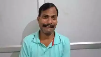 महमूदाबाद: महमूदाबाद सरकारी अस्पताल में प्रसव के बाद नवजात की हालत बिगड़ी, डॉक्टर ने नहीं दिया प्राथमिक उपचार