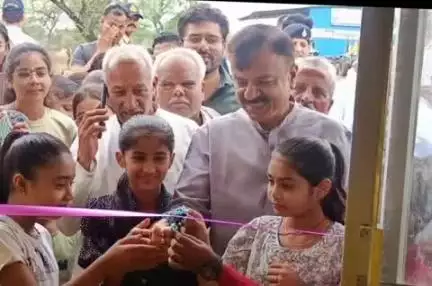 साईं खेड़ा: कैबिनेट मंत्री राव उदय प्रताप सिंह ने ग्राम तूमड़ा में आश्रय विद्यालय डिजिटल सेंटर का शुभारंभ किया