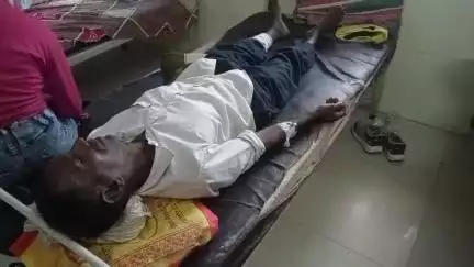 गोपद बनास: सीधी जिले के देवघटा के पास तेज रफ्तार बोलेरो ने बाइक चालक को मारी टक्कर, चालक घायल