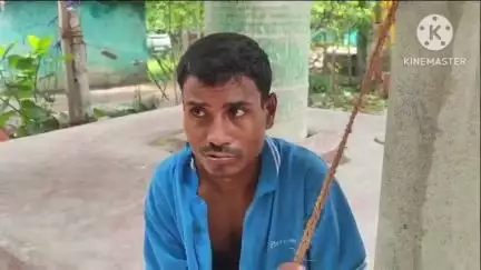 आदित्यपुर गम्हरिया: आदित्यपुर: मां शीतला माता मंदिर में चोरी का प्रयास करने वाला युवक पकड़ा गया, पुलिस को सौंपा