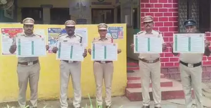 శంకరంపేట ఏ: సైబర్ నేరాల పట్ల ప్రజలు జాగ్రత్త గా ఉండాలి 
మెదక్ డిఎస్పి ప్రసన్నకుమార్
