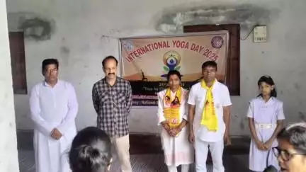 ଓରିଏଣ୍ଟ: ବ୍ରଜରାଜନଗର ମହାବିଦ୍ୟାଳୟ ପରିସର ରେ ୧୧ତମ ଅନ୍ତର୍ଜାତୀୟ ଯୋଗ ଦିବସ ମହାସମାରୋହରେ ପାଳିତ
