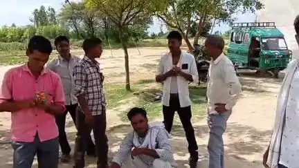 सीतापुर: बजरंगगढ़ में संदिग्ध अवस्था में लापता मासूम बच्ची के शव के अवशेष खेत में मिले, पुलिस ने कराया पोस्टमार्टम