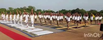 कोंडागांव: अंतरराष्ट्रीय योग दिवस पर कोंडागांव में आईटीबीपी के हिमवीरों ने किया योगाभ्यास