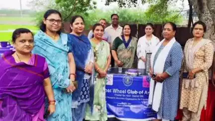 अन्ता: कृषि उपज मंडी अंता में इनर व्हील क्लब अंता द्वारा आवले का शरबत वितरित किया गया