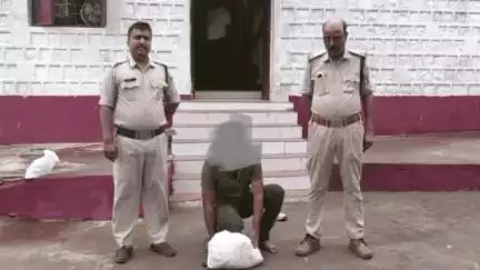सिहावल: कमर्जी पुलिस ने अवैध नशीली कफ सिरप के साथ एक आरोपी को गिरफ्तार किया