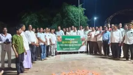 ବୌଦ୍ଧ ସଦର: ପୂର୍ବତନ ମୁଖ୍ୟମନ୍ତ୍ରୀ ନବୀନ ପଟନାୟକଙ୍କ ଆଶୁଆରୋଗ୍ୟ କାମନା କରି ଭୈରବୀ ମନ୍ଦିରରେ ପୁରୁଣାକଟକ ଅଞ୍ଚଳବାସୀଙ୍କ ପକ୍ଷରୁ ସମୂହ ଦୀପଦାନ ଓ ପୂଜାର