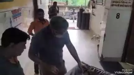 देवघर: बीच गढ़ा गांव में पानी के विवाद में मासूम की जान गई, 3 साल की बच्ची की संदिग्ध मौत से गांव में सनसनी