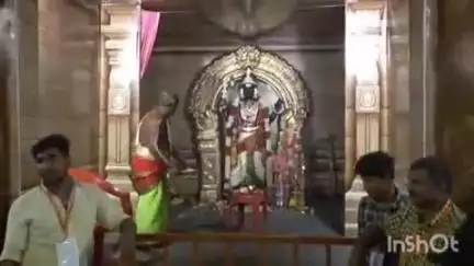 மேலூர்: "முருகனைக் கும்பிட்டால் மதக்கலவரம் வரும் என்றால் இயேசு அல்லாவை கும்பிட்டால் வராதா?"- மகாராஷ்டிரா ஆளுநர் சி பி ராதாகிருஷ்ணன் பேட்டி