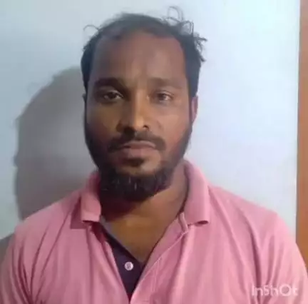 ಬೈಂದೂರು: ಗಂಗೊಳ್ಳಿಯಲ್ಲಿ ಅಕ್ರಮವಾಗಿ ಗೋಮಾಂಸ ಸಾಗಾಟ ಪೊಲೀಸರಿಂದ ಕಾರ್ಯಾಚರಣೆ