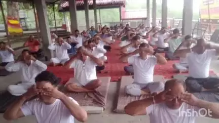 भोटा: सहकारिता विभाग खण्ड बिझड़ी ने कालका माता मंदिर टिक्कर राजपूतां में मनाया अंतर्राष्ट्रीय योग दिवस