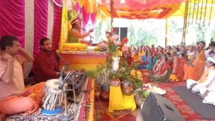 लोहाघाट: विकास खंड लोहाघाट के बिल्दे टूनकांडे गांव में 9 दिवसीय श्रीमद्भागवत कथा का आयोजन जारी