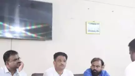 ಪಟ್ಟಣದಲ್ಲಿ ತಾಲ್ಲೂಕಾಡಳಿತ ಅಧಿಕಾರಿಗಳೊಂದಿಗೆ ಶಾಸಕ ಅಶೋಕ ಮನಗೂಳಿ ಕೆಡಿಪಿ ಸಭೆ