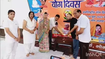 भोगांव: भोगांव क्षेत्र में भाजपा कार्यालय में अंतर्राष्ट्रीय योग दिवस पर योग शिविर का आयोजन, विधायक प्रतिनिधि रहे मौजूद
