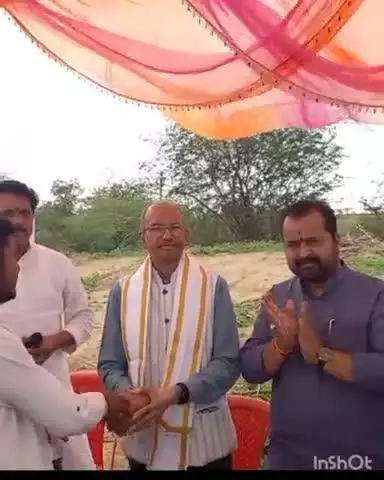 भातकुली: वाठोडा शु. येथे पुण्यश्लोक अहिल्यादेवी होळकरांचे स्मारक व सभागृह बांधकामाचे आमदार राजेश वानखडे यांनी केले भूमिपूजन