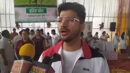 बलौदाबाज़ार: बलौदा बाजार जिला में अंतरराष्ट्रीय 11 योग दिवस पर जिला भर में मनाया गया योग दिवस, कलेक्टर दीपक सोनी ने दी जानकारी
