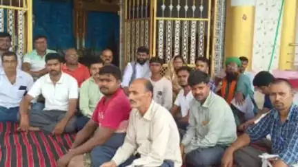 सिमरिया: बाजार टांड के दुर्गा मंडप परिसर में बाढ़ पीड़ितों की बैठक, एनटीपीसी से मुआवजे की मांग
