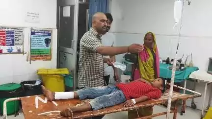 अकलेरा: अकलेरा रोड अकतासा के पास स्पीड में आ रहे ऑटो ने बाइक को मारी टक्कर, हादसे में बाइक पर पीछे बैठा बालक घायल