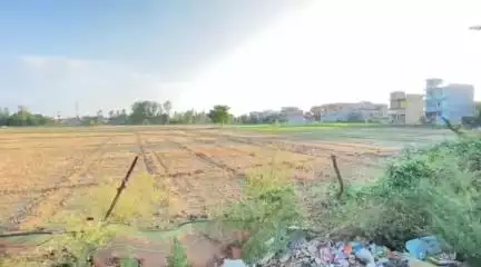 महमूदाबाद: सगंत की 200 बीघा जमीन को लेकर महमूदाबाद में चल रहा है विवाद, महंत संतोष दास ने खुद को बताया मालिक
