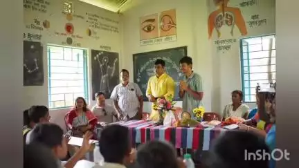 আলিপুরদুয়ার ১: বিনা চিকিৎসায় বাবা মারা যাওয়ায় ডাক্তার হওয়ার জেদ নিয়ে NEET পরীক্ষায় সকল শান্তিনগরের তরুণ,স্কুলে দেওয়া হলো সংর্বধনা