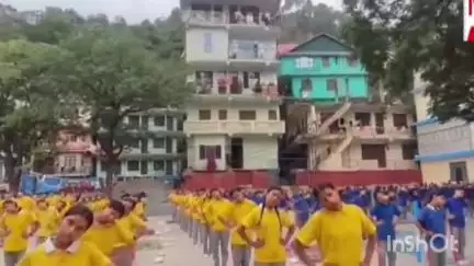 नेरवा: राजकीय उत्कृष्ट वरिष्ठ माध्यमिक विद्यालय नेरवा में आज बड़े उत्सव के साथ मनाया गया अंतर्राष्ट्रीय योग दिवस